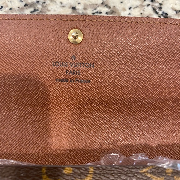 🎈SOLD🎈Louis Vuitton Sarah Wallet - Picture 5 of 12
